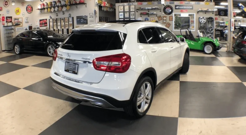 2017 Mercedes-Benz GLA 250 4MATIC – Premium Compact SUV